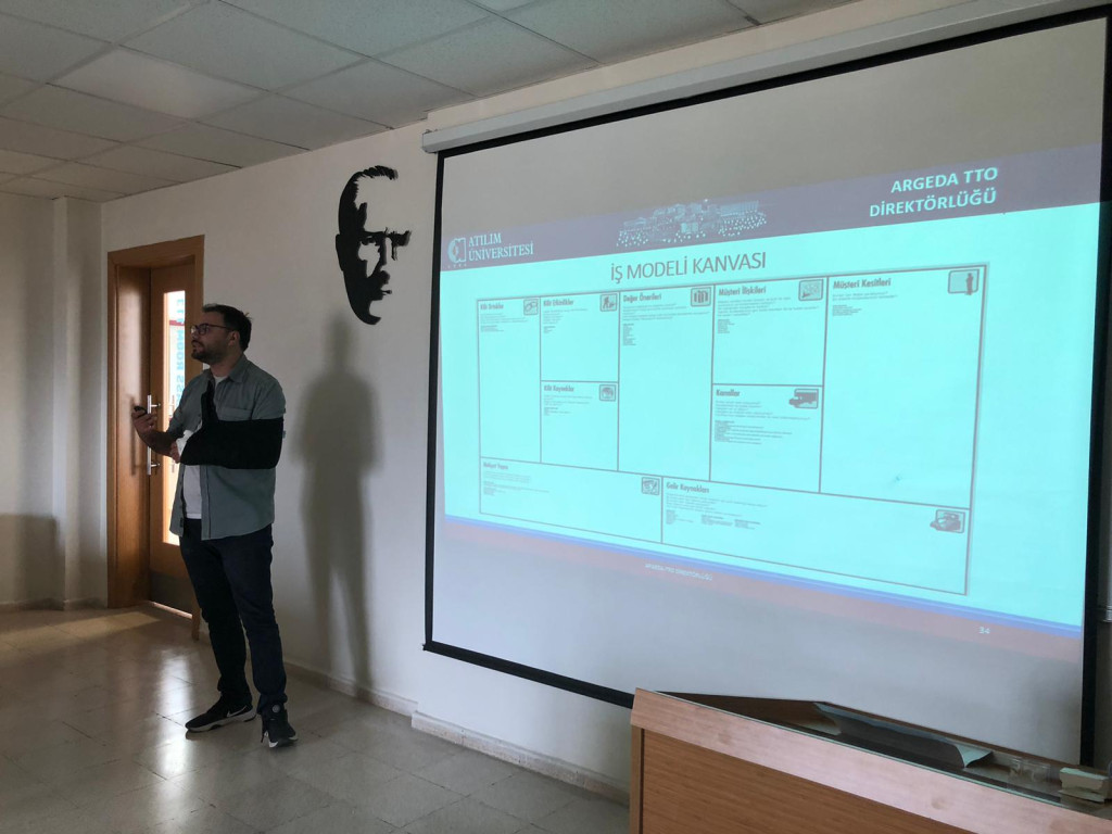 1710505728-WhatsApp Image 2024-03-14 at 15.39.54.jpg